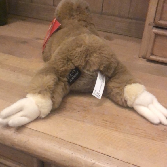 FAO Schwarz Sloth Adopt A Pet Stuffed Animal Plush Adoption Certificate - Picture 3 of 11